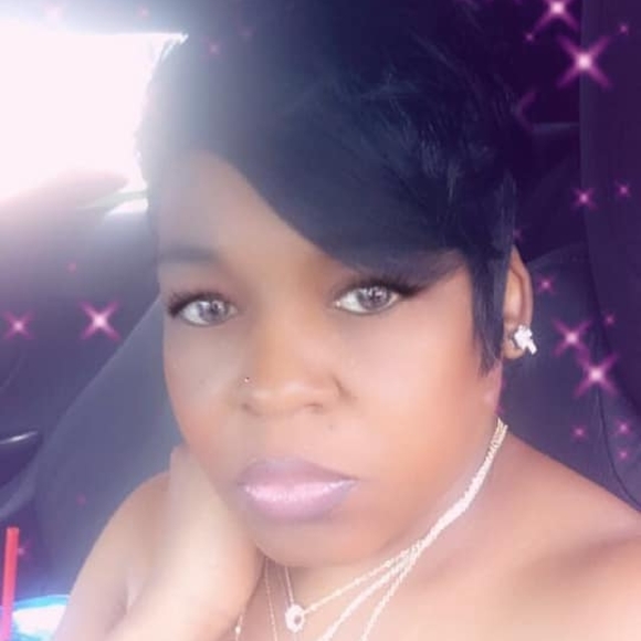 Meet your Posher, Charisma - Picture 1 of 1